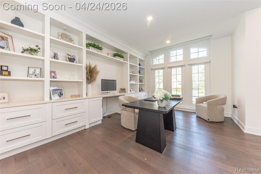 45711 Bristol Circle, Novi, MI 48377 — Photo 25