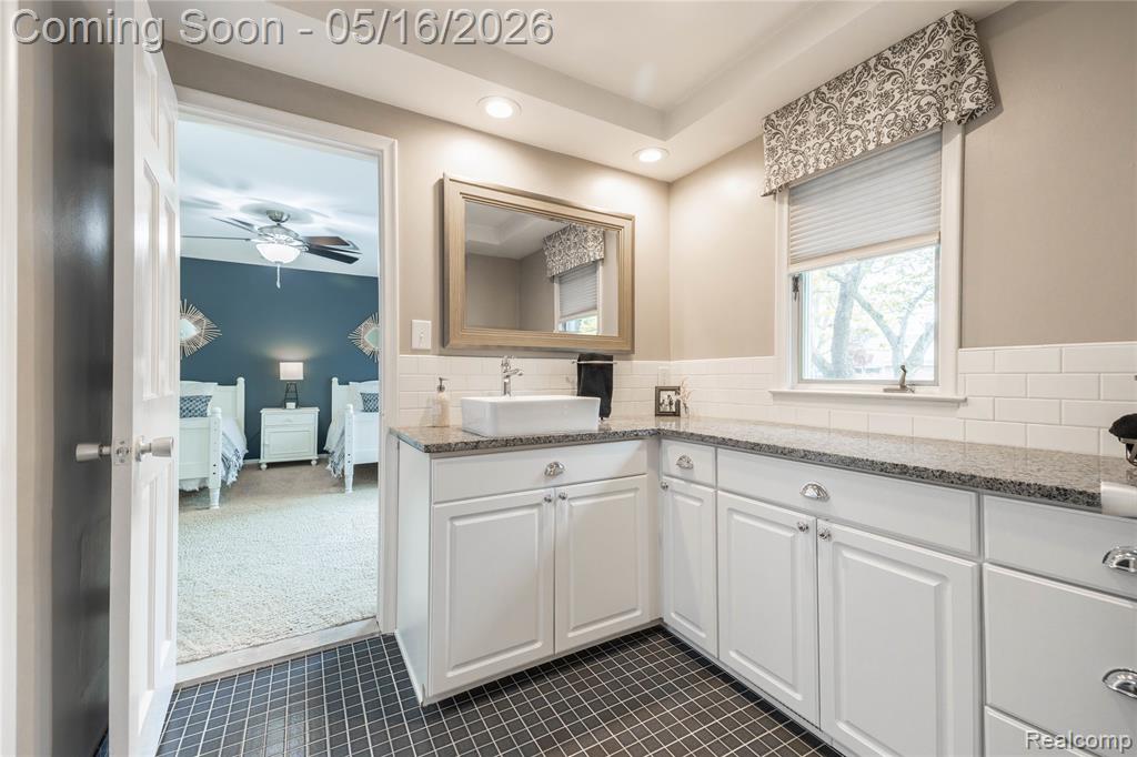 9555 Island Drive, Grosse Ile, MI 48138 — Photo 31