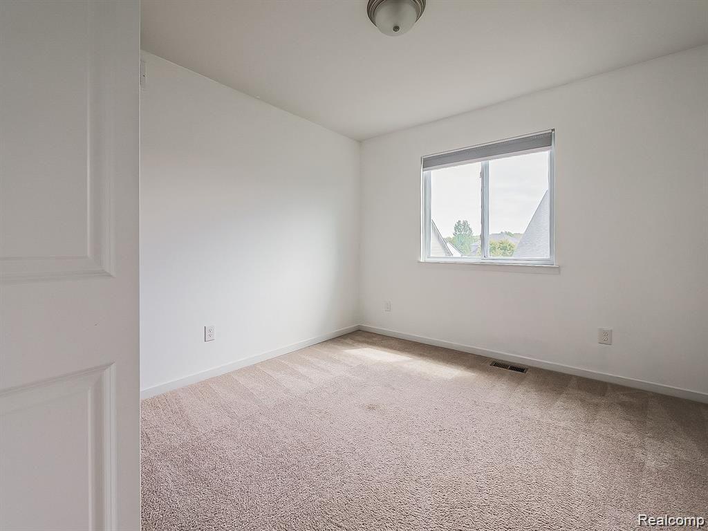 55941 WORLINGTON Lane, South Lyon, MI 48178 — Photo 14