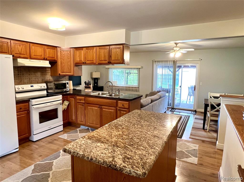 34405 Little Mack Avenue, Clinton Twp, MI 48035 — Photo 7
