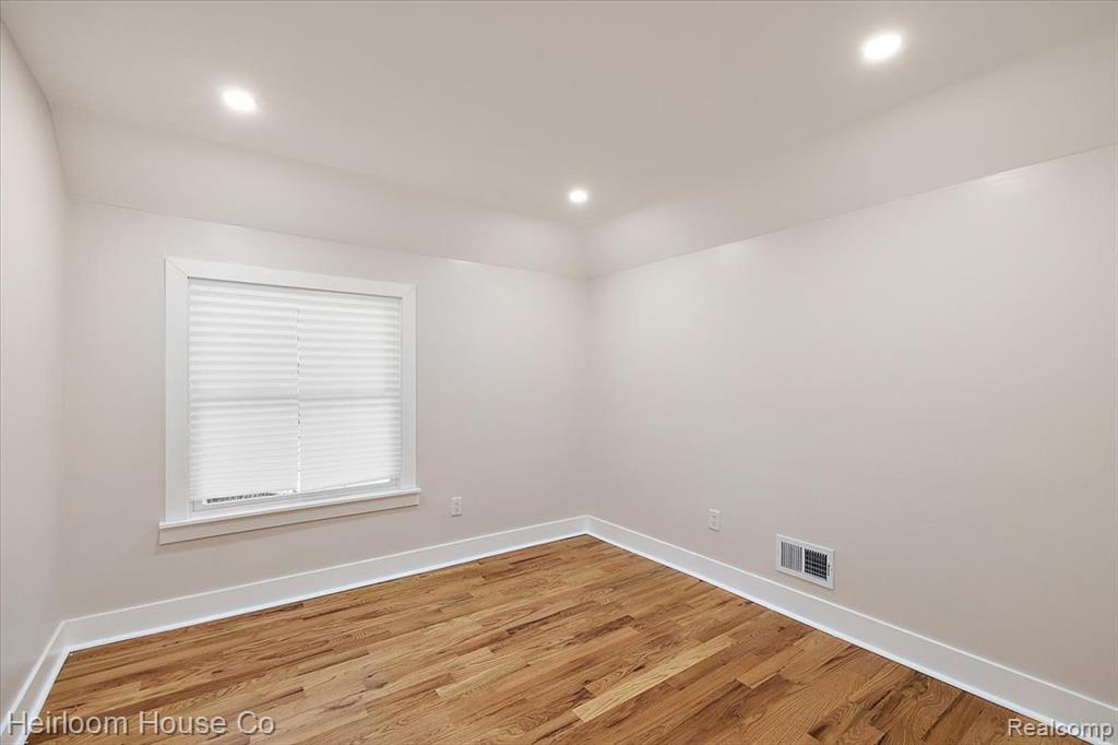 3508 Parker Street, Detroit, MI 48214 — Photo 32