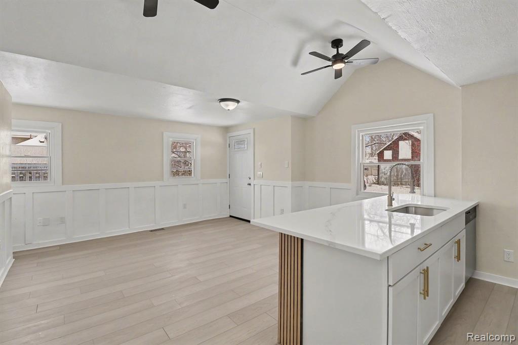 15439 Edgeworth Street, Monroe, MI 48161 — Photo 10