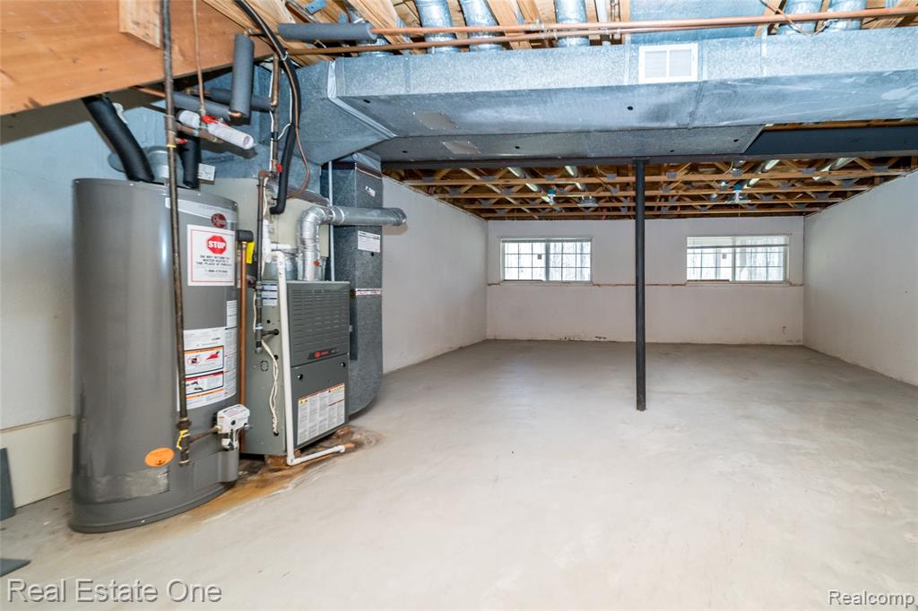 41474 Cornell Drive, Novi, MI 48377 — Photo 47