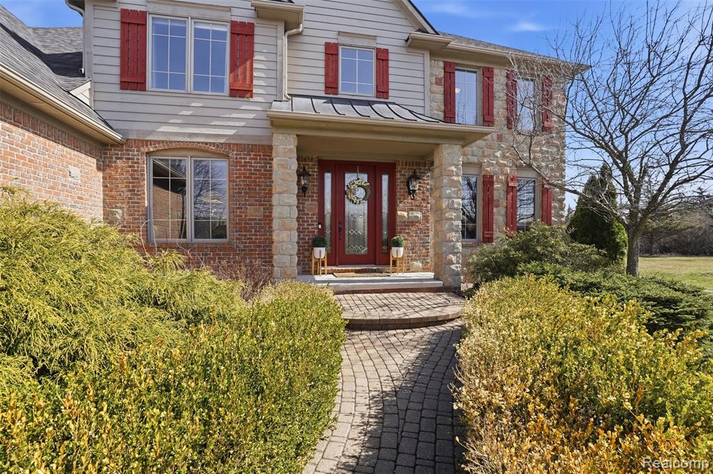 8851 Stoney Creek Drive, South Lyon, MI 48178 — Photo 3