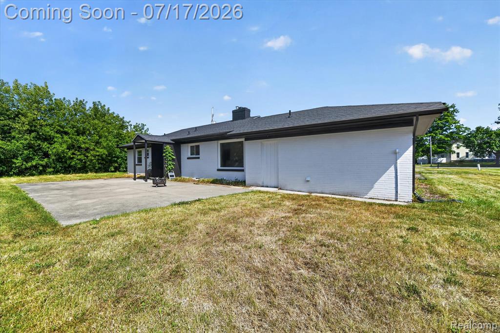 5200 Lapeer Road, Burton, MI 48509 — Photo 38