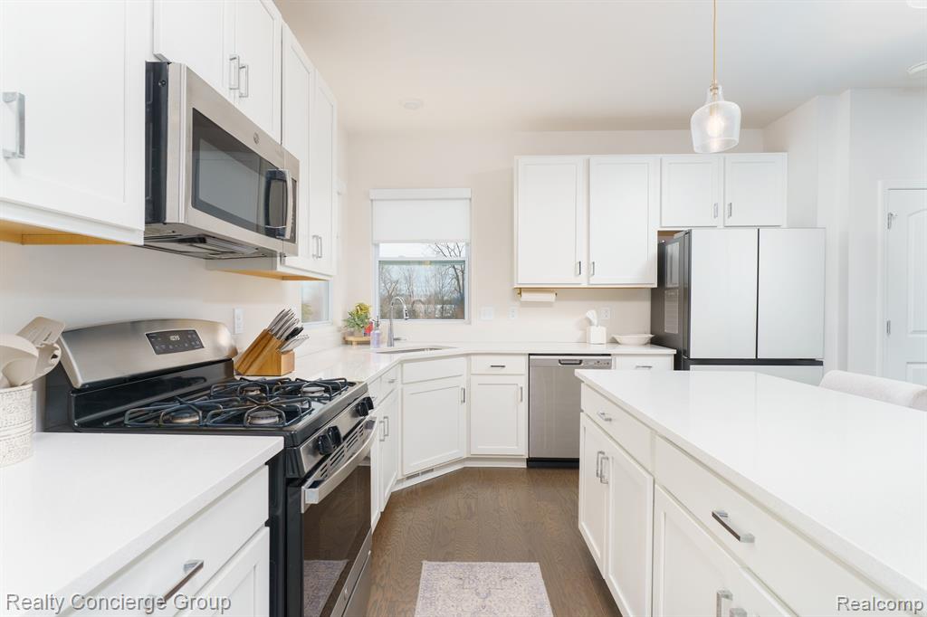 8030 CARSTON Lane, Brighton, MI 48116 — Photo 14