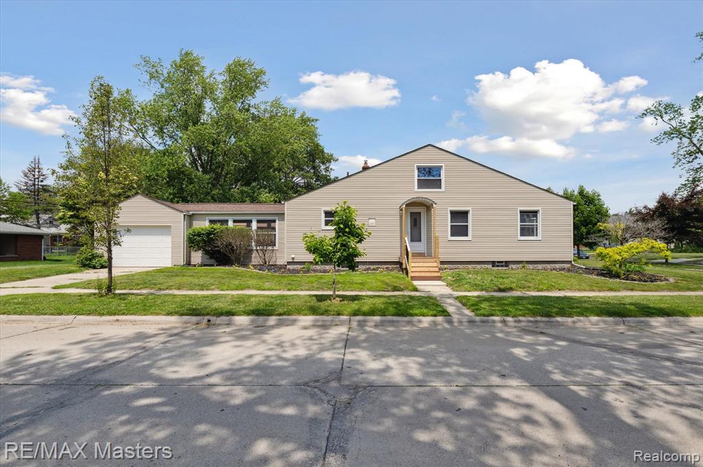 601 Saint Marys Avenue, Monroe, MI 48162 — Photo 34