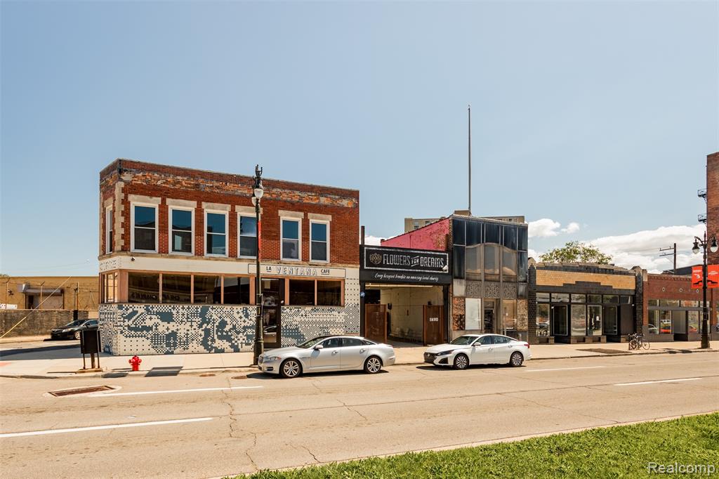 1494 Gratiot Avenue - Photo 3