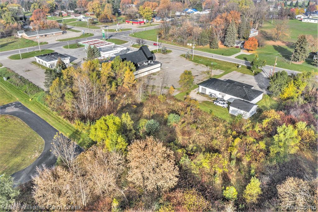 5030 E COLDWATER Road, Flint, MI 48506 — Photo 11