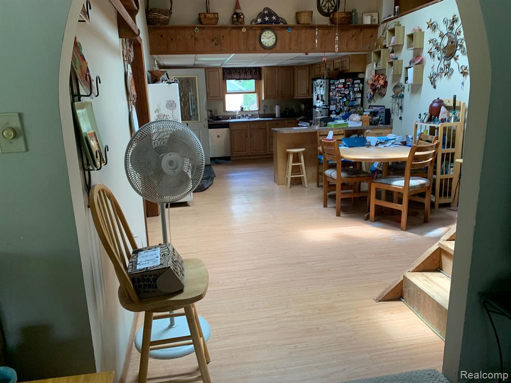 9877 ELIZABETH LAKE Road, White Lake, MI — Photo 8