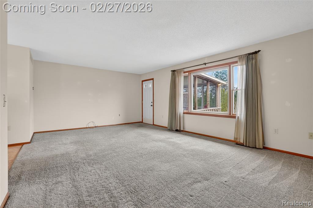 7479 Country Meadow Drive, Swartz Creek, MI 48473 — Photo 14