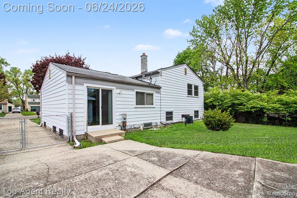 41636 Tetley Drive, Sterling Heights, MI 48313 — Photo 22