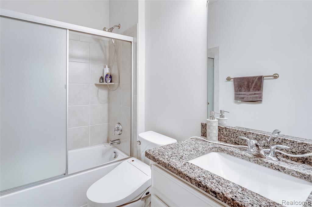 51011 Rockingham Drive, Canton, MI 48188 — Photo 45