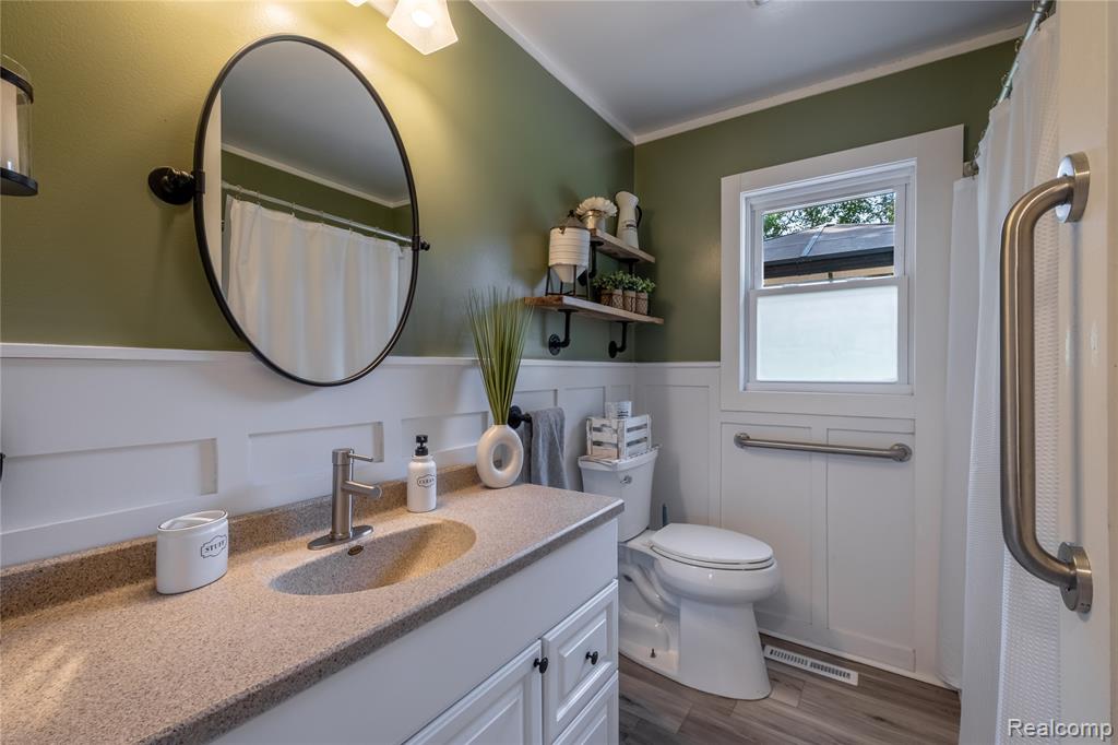 721 Richard Street, Vassar, MI 48768 — Photo 12
