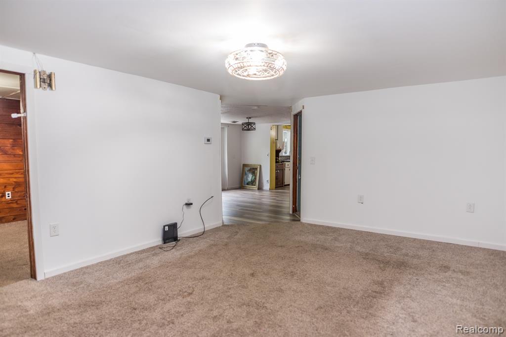 4216 Parker Road, Fort Gratiot, MI 48059 — Photo 29