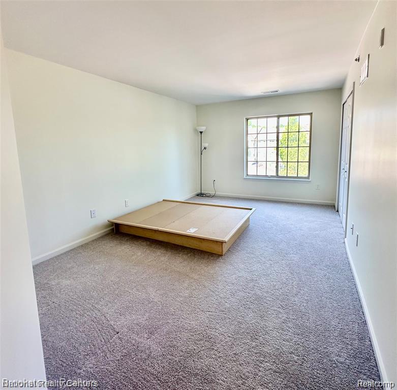 14301 Pinehurst Lane, Grand Blanc, MI 48439 — Photo 13