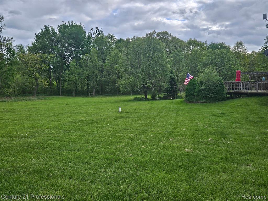 1451 ASHLYN Court, Fowlerville, MI 48836 — Photo 9