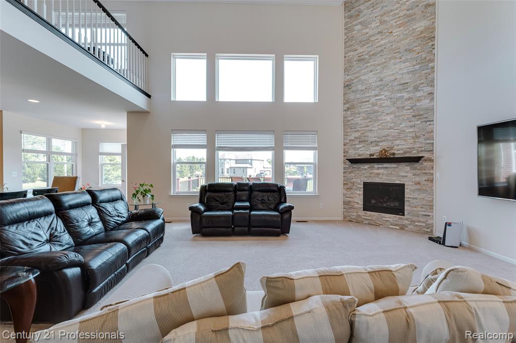 6776 Portsman Court, Canton, MI 48187 — Photo 40