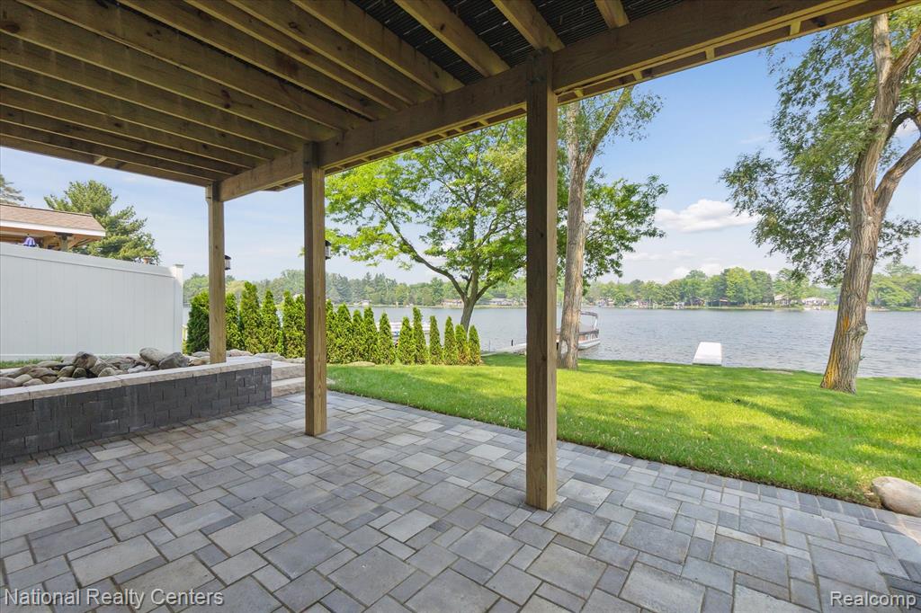 6130 Bullard Road, Fenton, MI 48430 — Photo 42