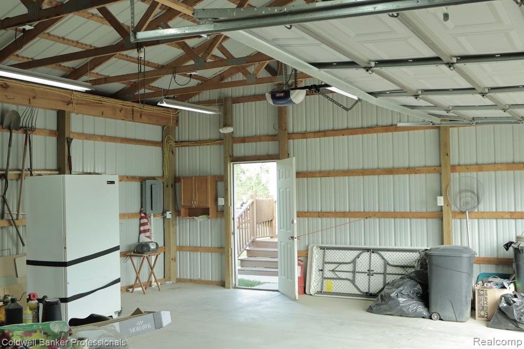 8523 TURNER Road, Imlay City, MI 48444 — Photo 23