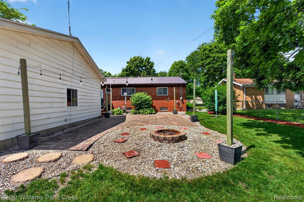 700 Coolidge Drive, Midland, MI 48642 — Photo 31