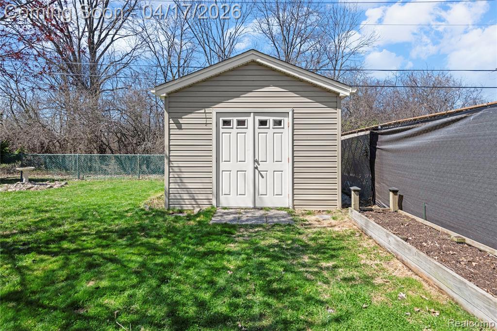 19534 Coachwood Road, Riverview, MI 48193 — Photo 10