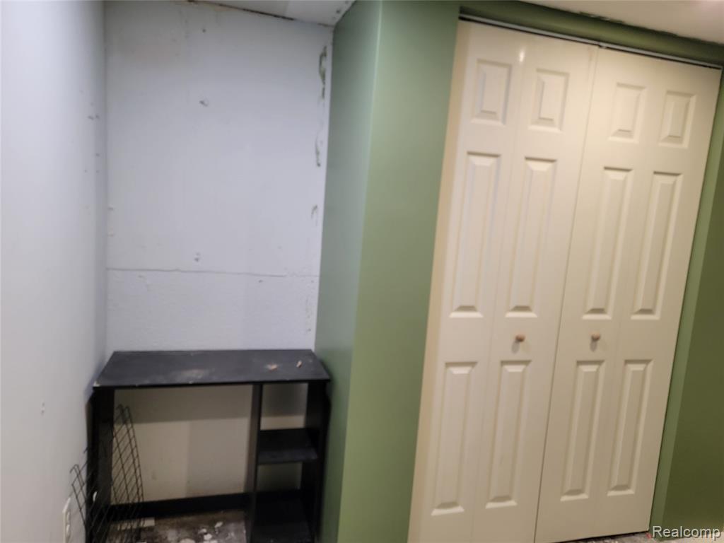 9333 Katherine Street, Taylor, MI 48180 — Photo 28