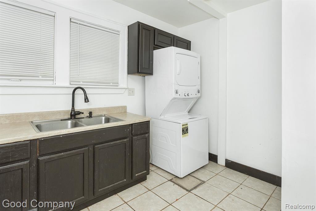 12123 Santa Rosa Drive, Detroit, MI 48204 — Photo 16
