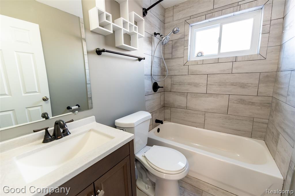 9312 Pine Street, Taylor, MI — Photo 12