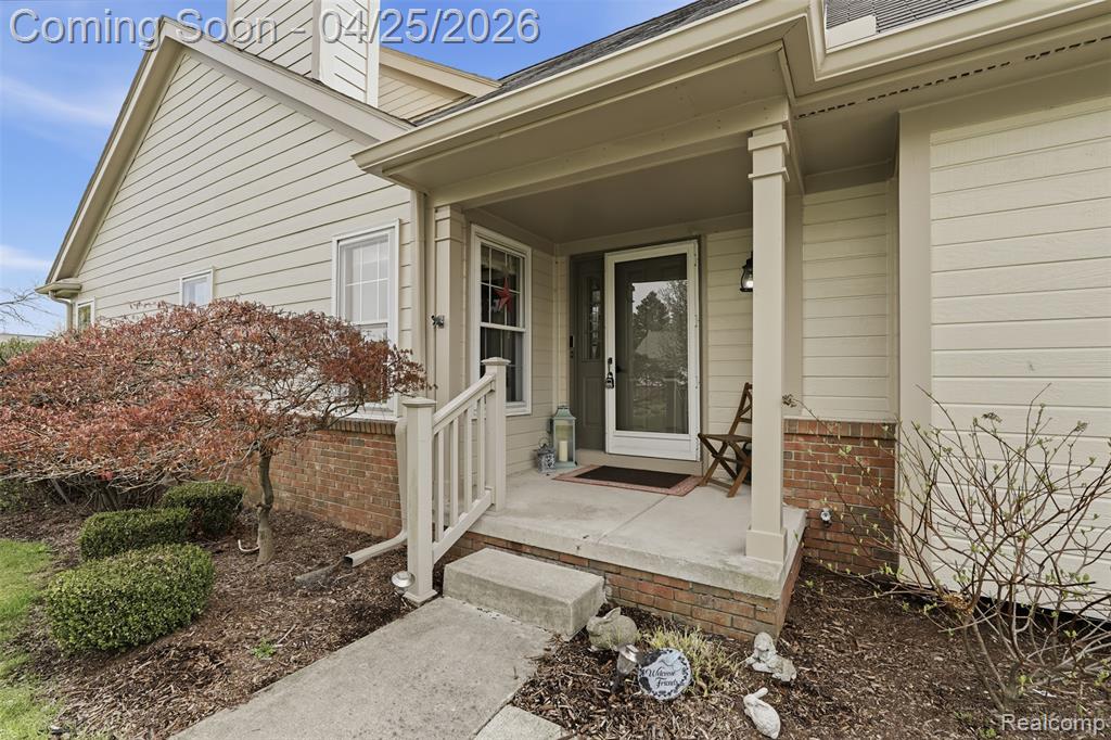 16318 Country Knoll Drive, Northville, MI 48168 — Photo 2