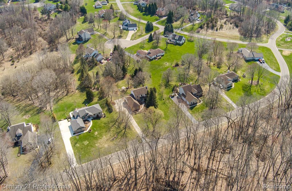5492 E Alyssa Court, White Lake, MI 48383 — Photo 89