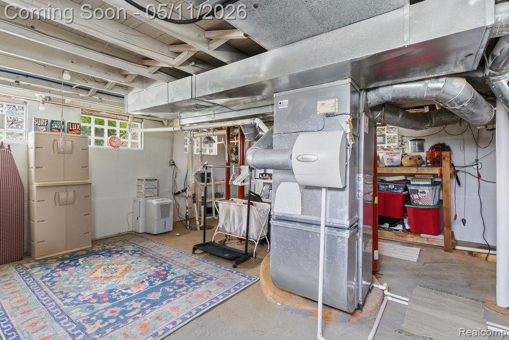310 W Caroline Street, Fenton, MI 48430 — Photo 25