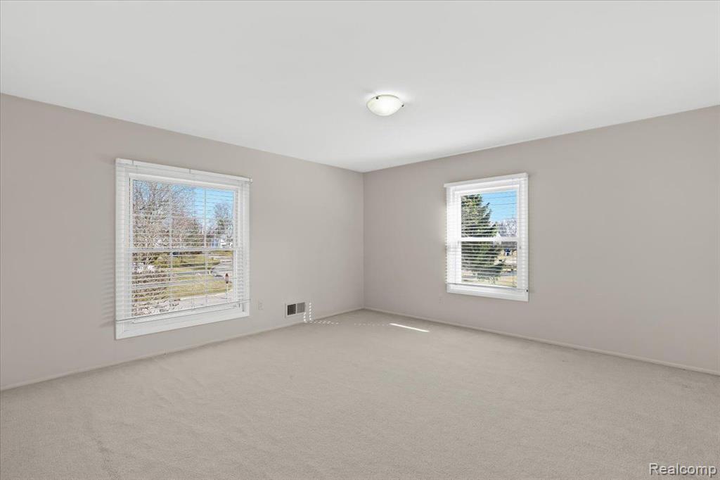 5888 RED COAT Lane, West Bloomfield, MI — Photo 28