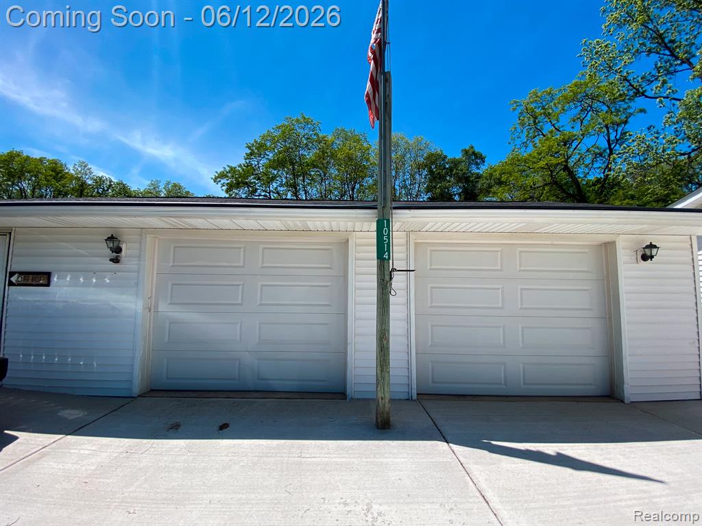 10514 Hamburg Road, Whitmore Lake, MI 48189 — Photo 45