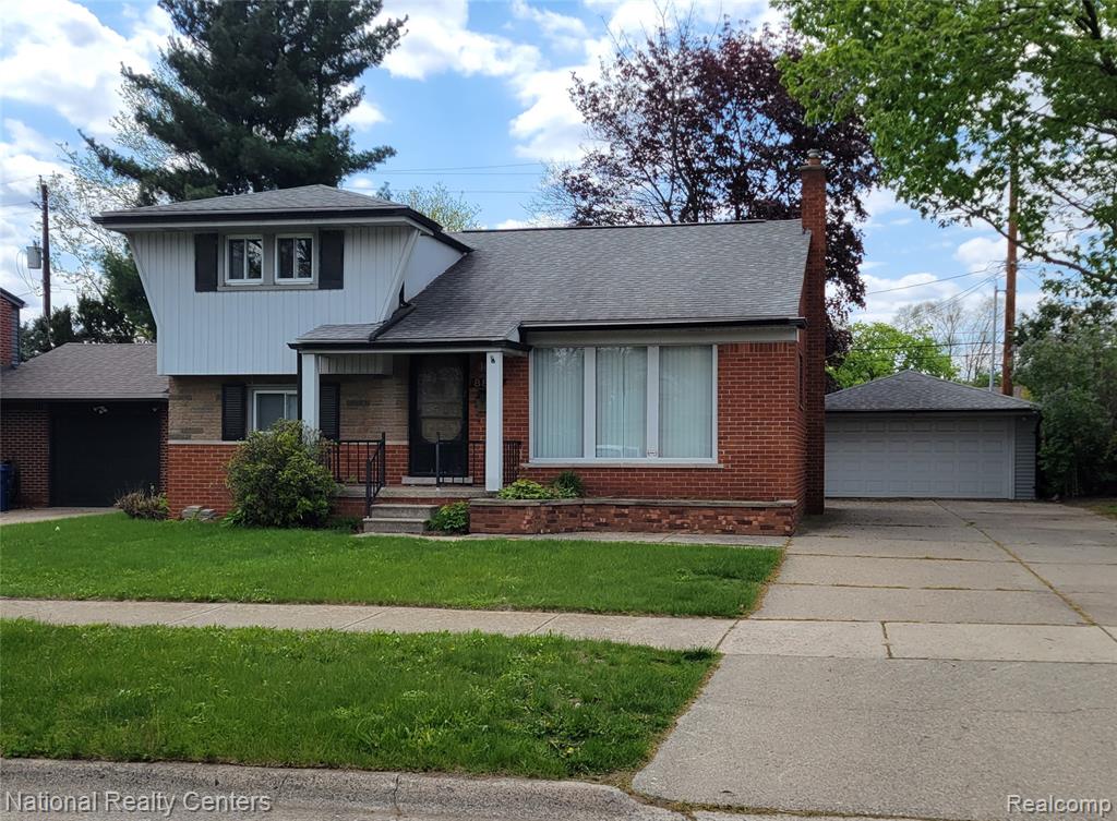 8831 Sioux, Redford, MI 48239 — front exterior