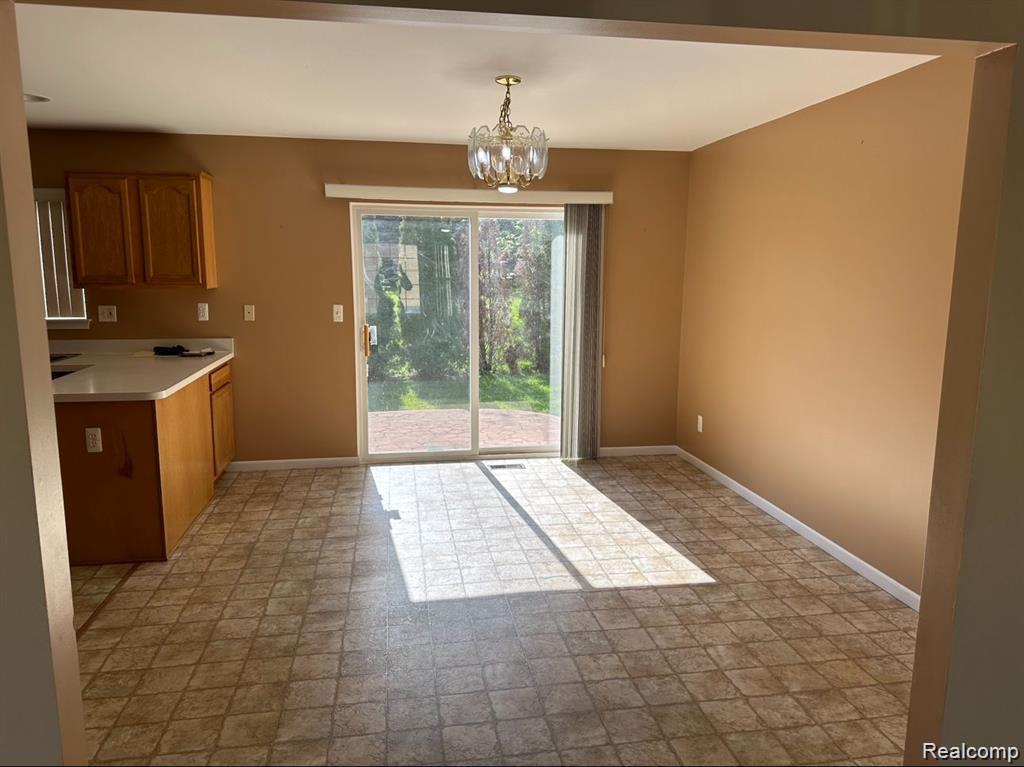 3970 ORCHARD VIEW Avenue, Rochester Hills, MI 48307 — Photo 24
