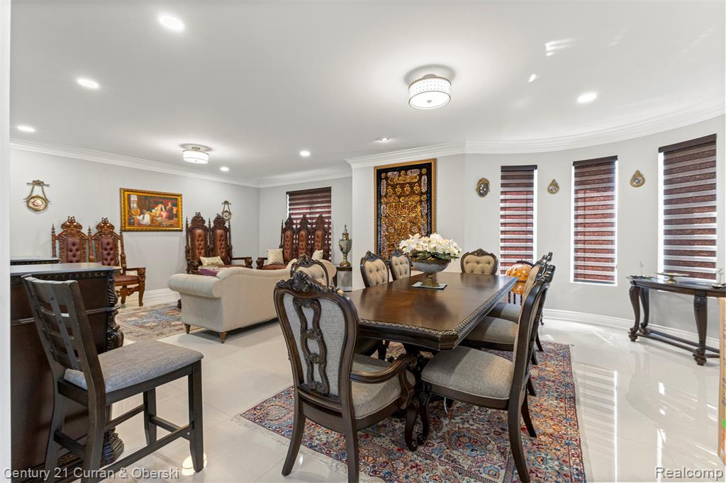 6804 Centralia Street, Dearborn Heights, MI 48127 — Photo 5