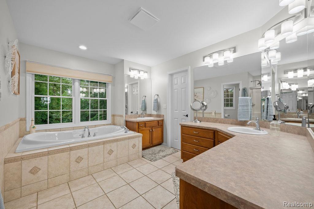 10568 Garr Road, Berrien Springs, MI 49103 — Photo 20
