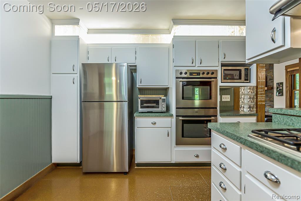1321 Orkney Drive, Ann Arbor, MI 48103 — Photo 18