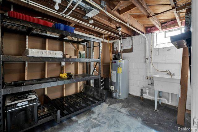 410 CATALPA Drive, Birmingham, MI 48009 — Photo 41
