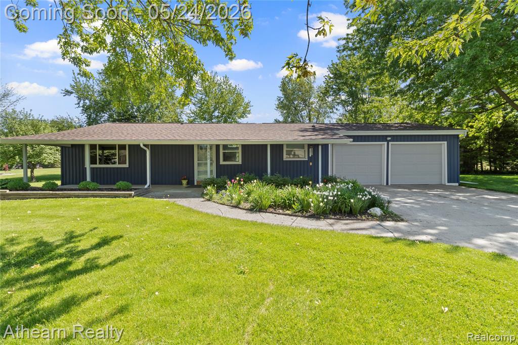 5460 Henderson Road, Davison, MI 48423 — front exterior