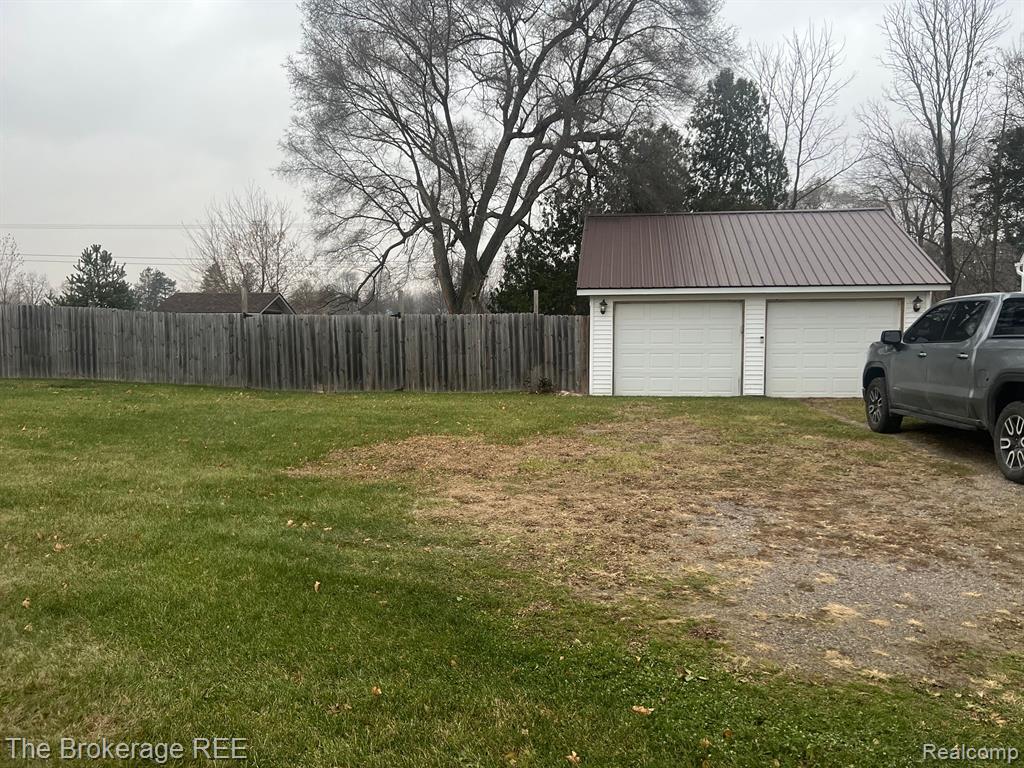 5432 GENESEE Road, Lapeer, MI 48446 — Photo 4
