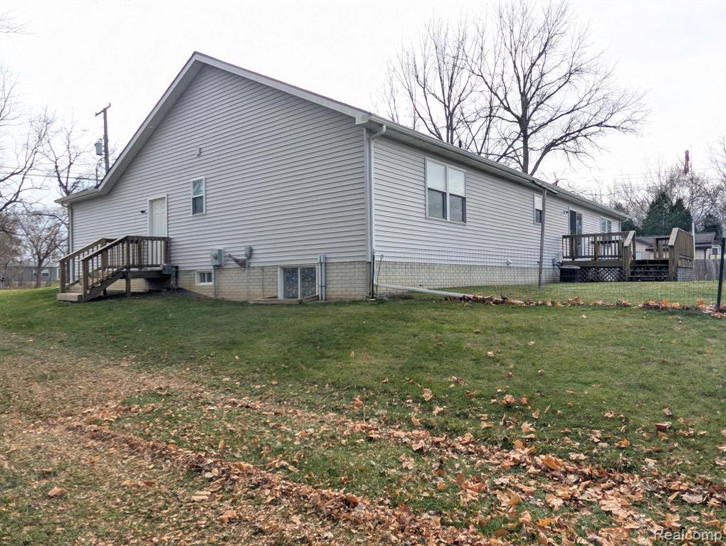 6185 N Vassar Road, Flint, MI 48506 — Photo 28