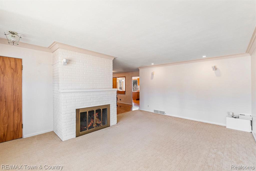 440 CRESTVIEW Street, Flushing, MI 48433 — Photo 4