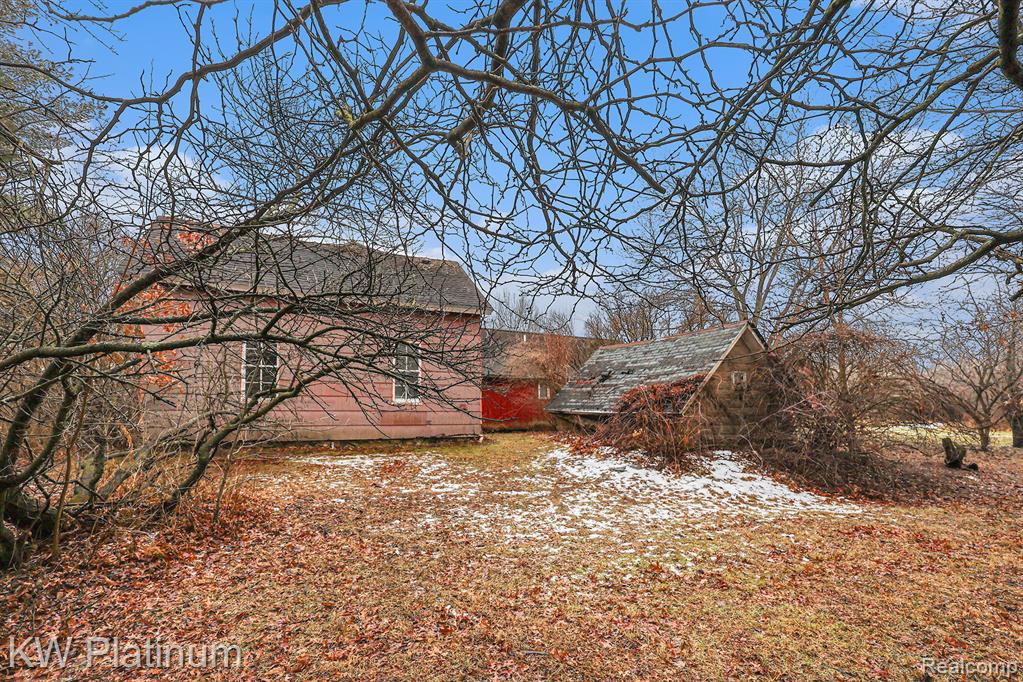 4202 Palms Road, Casco, MI 48064 — Photo 14