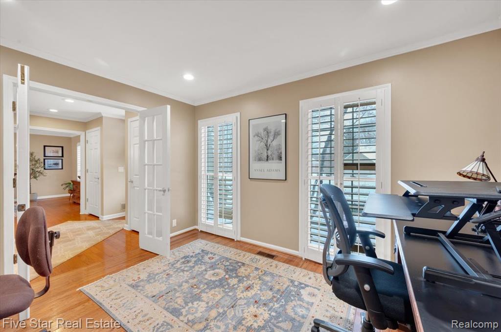 4143 Glencastle Drive, Troy, MI 48098 — Photo 18