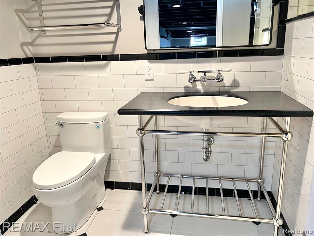 4516 Robinwood Avenue, Royal Oak, MI 48073 — Photo 25