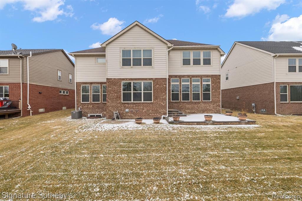50472 SCARBOROUGH Road, Canton, MI 48188 — Photo 43