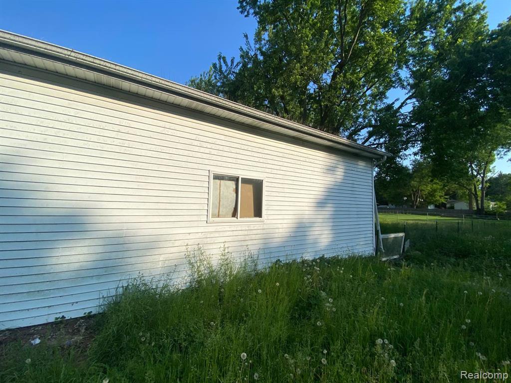 5632 Hughes Road, Lansing, MI 48911 — Photo 5
