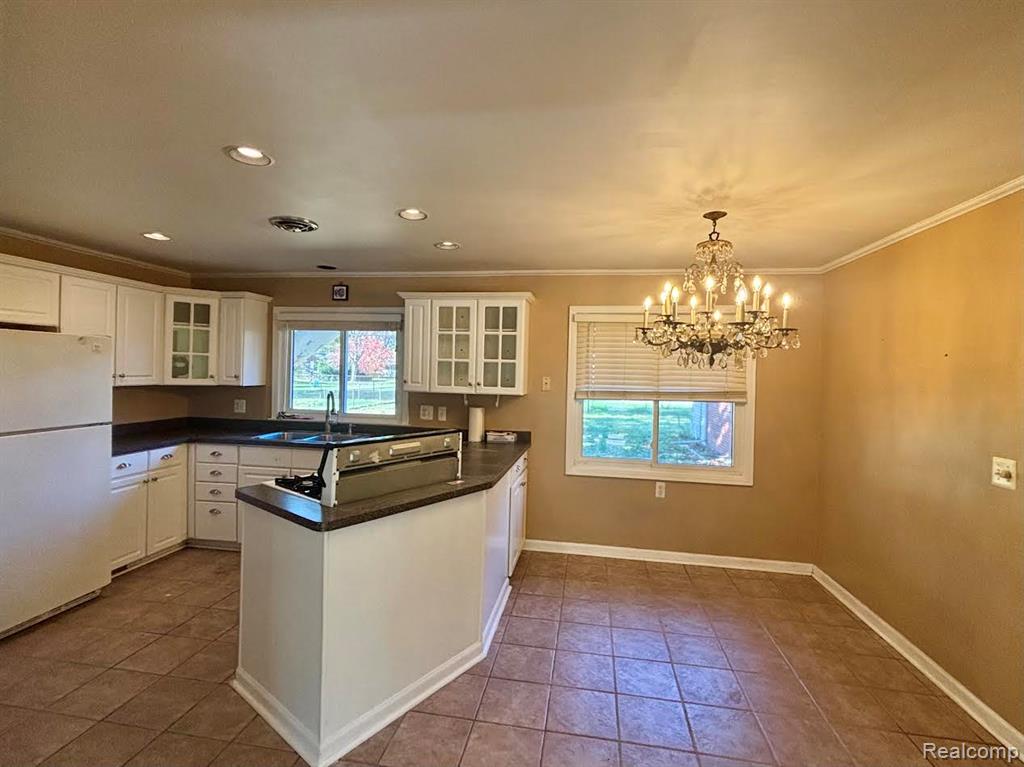 51281 Shelby Road, Shelby Twp, MI 48316 — Photo 8